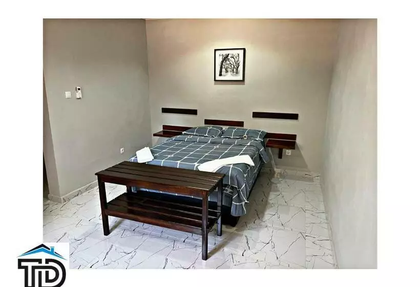Majatalo Td Guest House 5 Lite