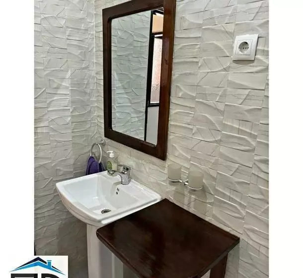 Majatalo Td Guest House 5 Lite
