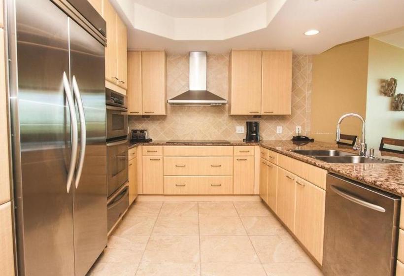 Caribe Resort by Meyer Real Estate