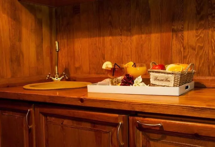 Gran Chalet Hotel & Petit Spa