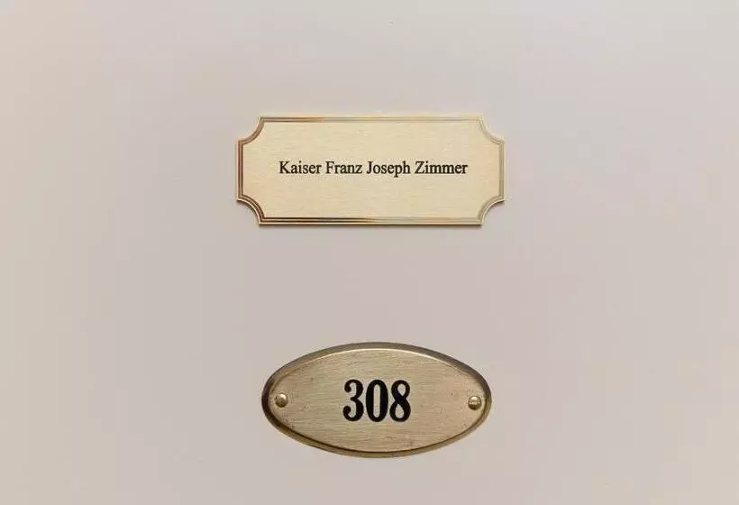 ホテル Aviano Boutique