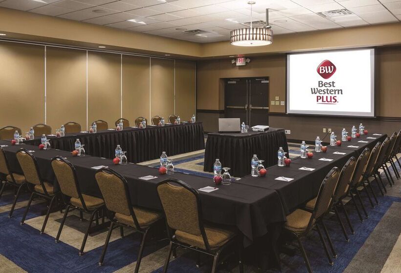 ホテル Wyndham Bloomington   Mall Of America