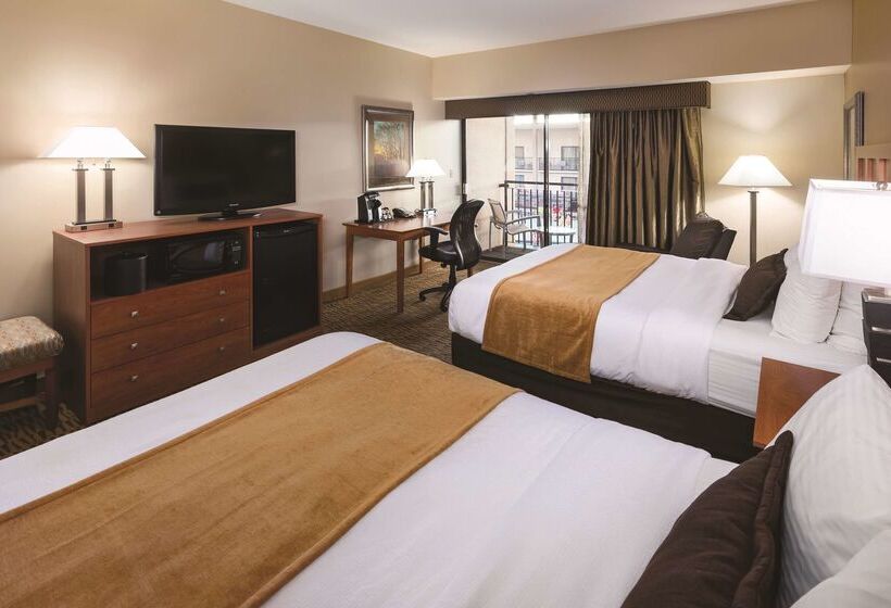 ホテル Wyndham Bloomington   Mall Of America