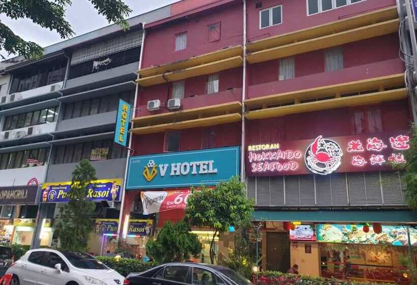 Hotel Capital O 90726 V