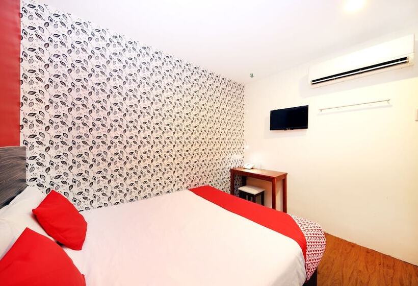 Hotel Capital O 90726 V