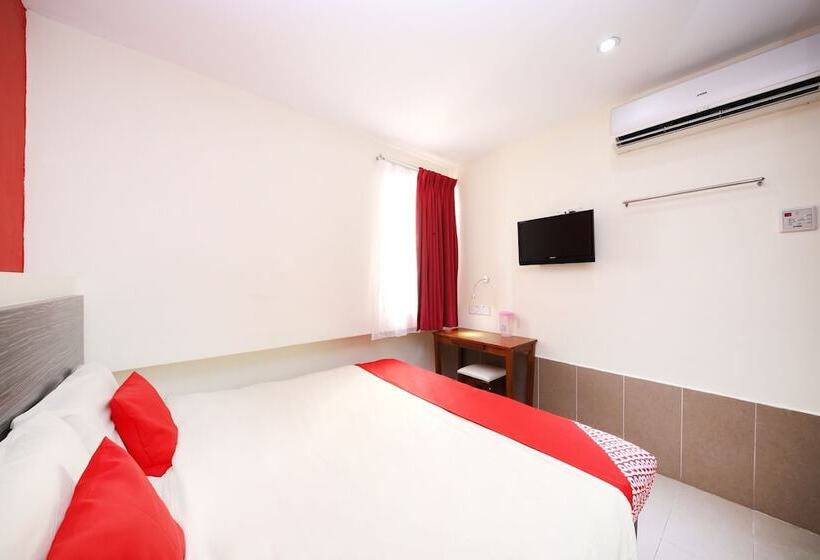 Hotel Capital O 90726 V