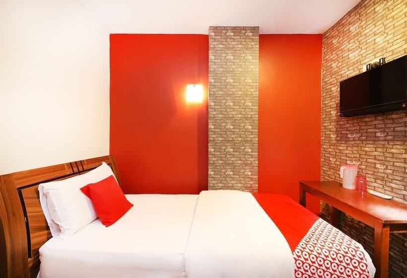 Hotel Capital O 90726 V