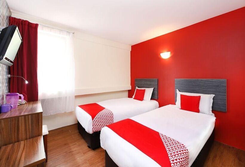 Hotel Capital O 90726 V