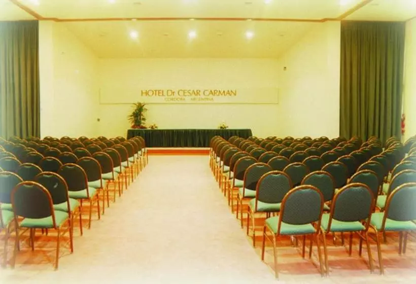 هتل Dr. Cesar C. Carman