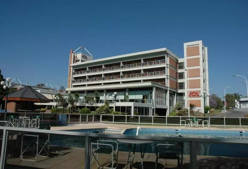 هتل Dr. Cesar C. Carman