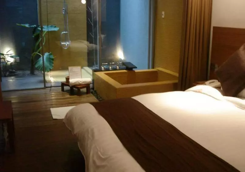 ホテル Double One