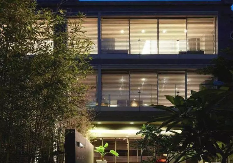 ホテル Double One