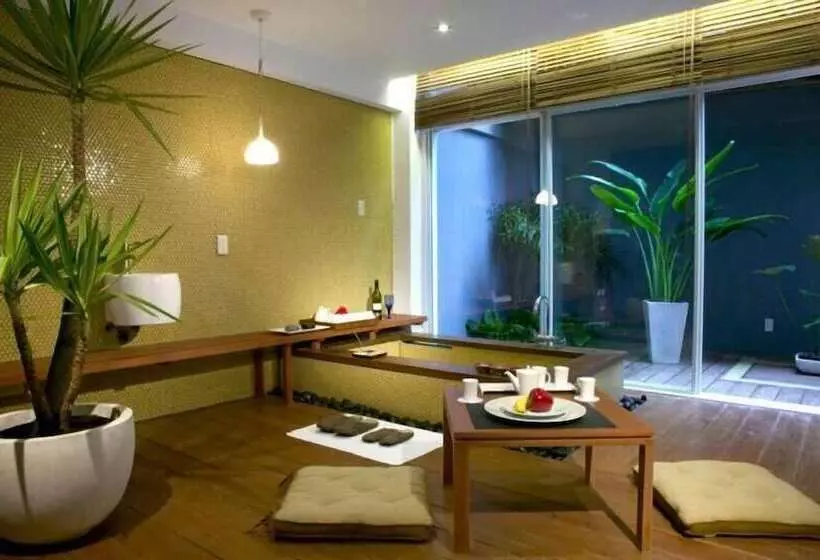 ホテル Double One