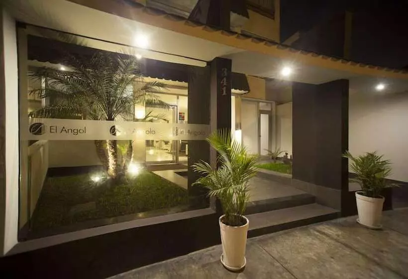 هتل El Angolo