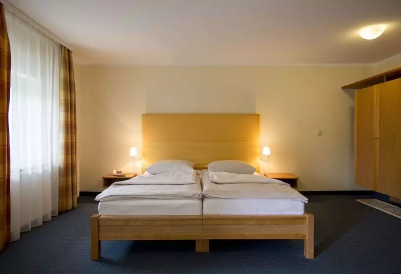 فندق Farbinger Hof