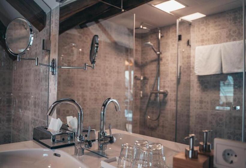 בית מלון כפרי Goldener Engl