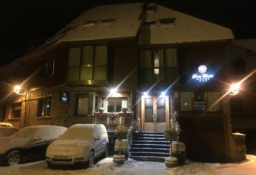 Gran Chalet Hotel & Petit Spa