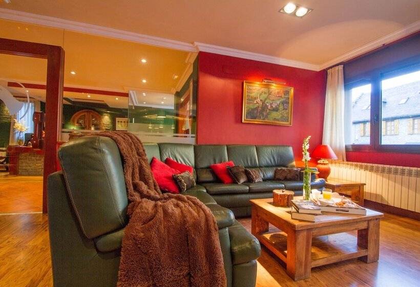 Gran Chalet Hotel & Petit Spa