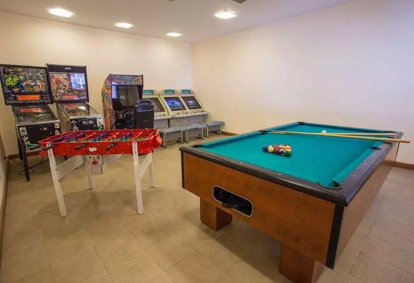 فندق Huinid Pioneros