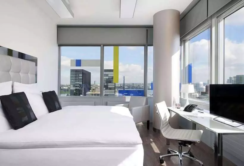هتل Innside By Meliá Dusseldorf Hafen