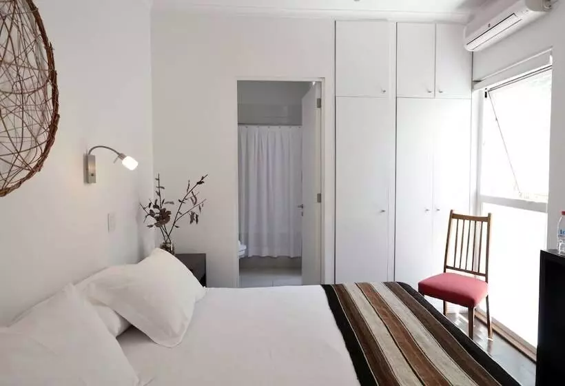 ホテル Meridiano Sur Petit