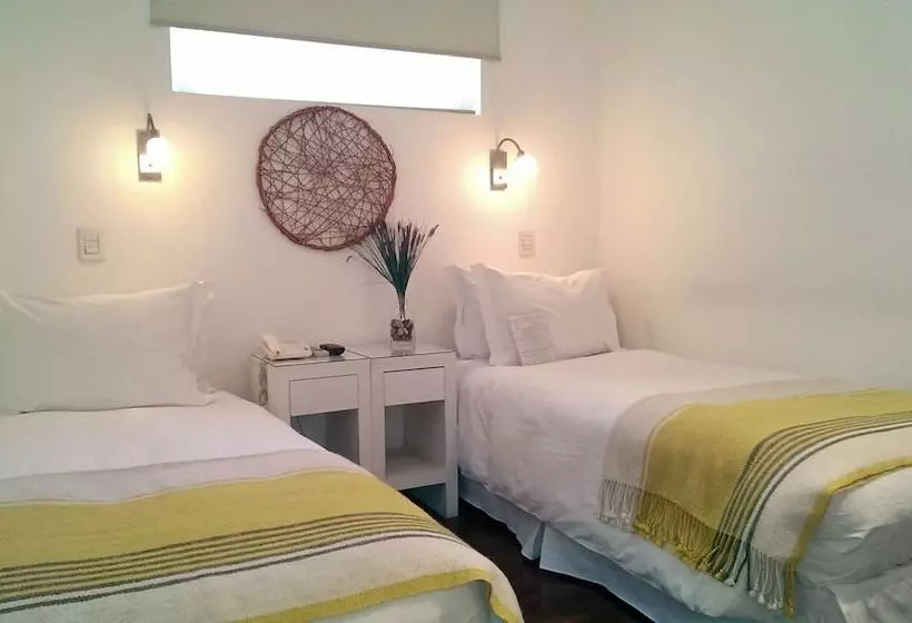 ホテル Meridiano Sur Petit