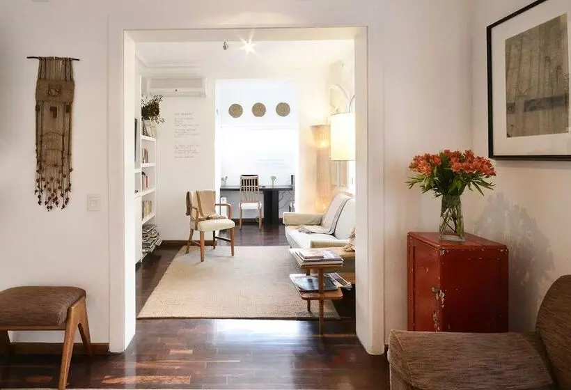 ホテル Meridiano Sur Petit