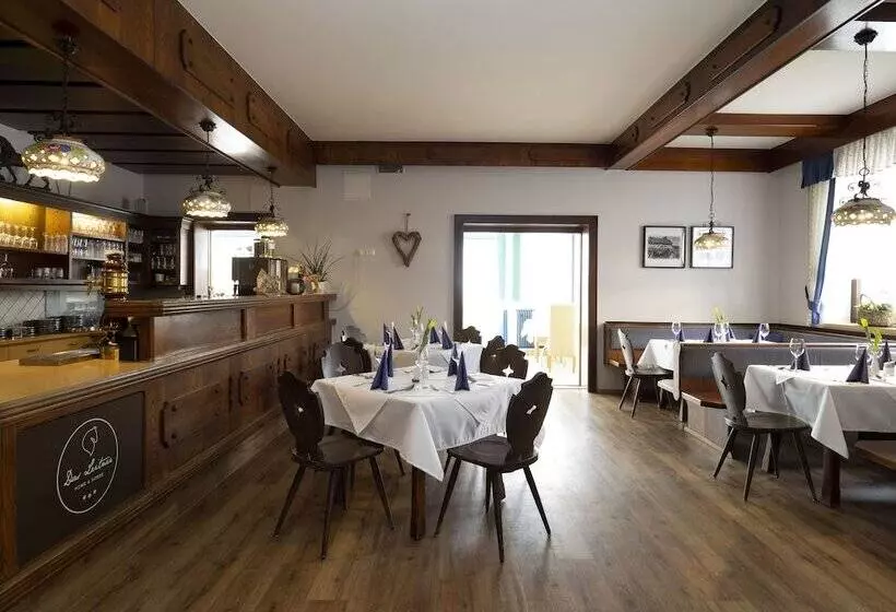 Hotelli Narnhoferwirt