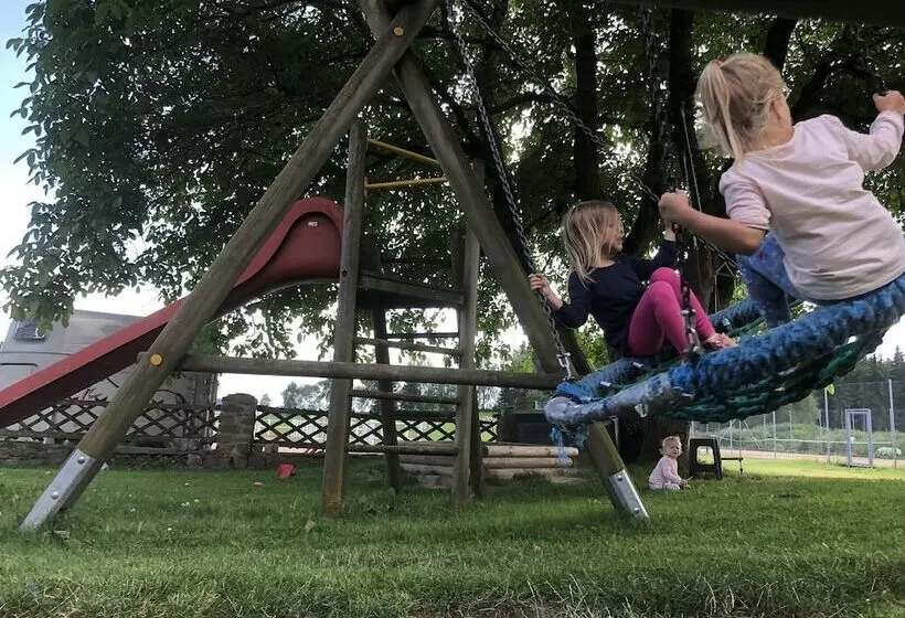 Hotelli Narnhoferwirt