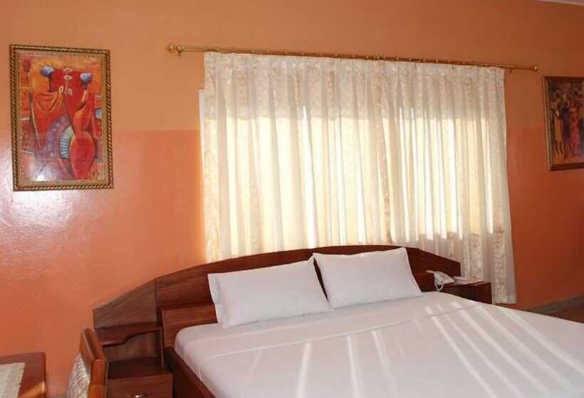 בית מלון כפרי Obama