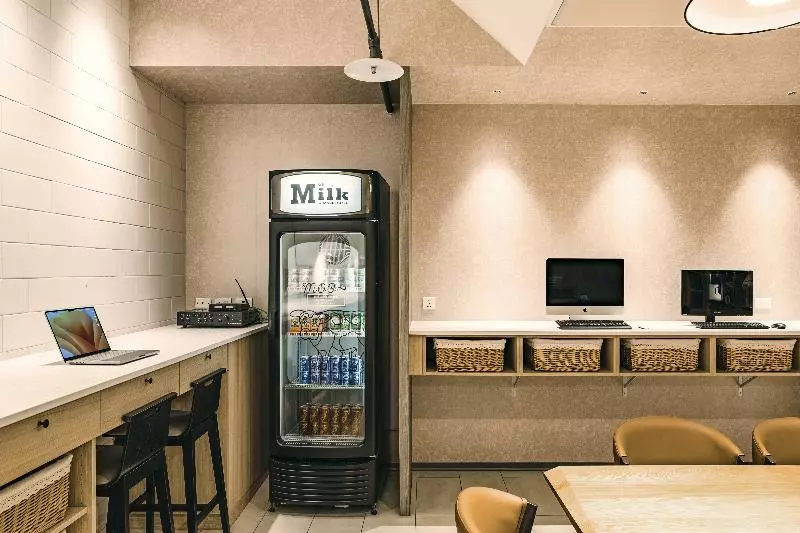 Orange Hotel   Ximen, Taipei