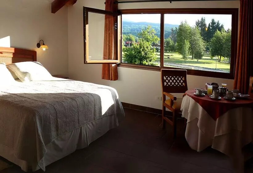 ホテル Pucon Green Park