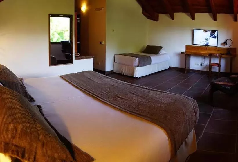 ホテル Pucon Green Park