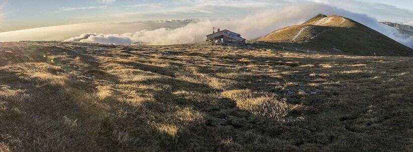 酒店 Schneeberghof