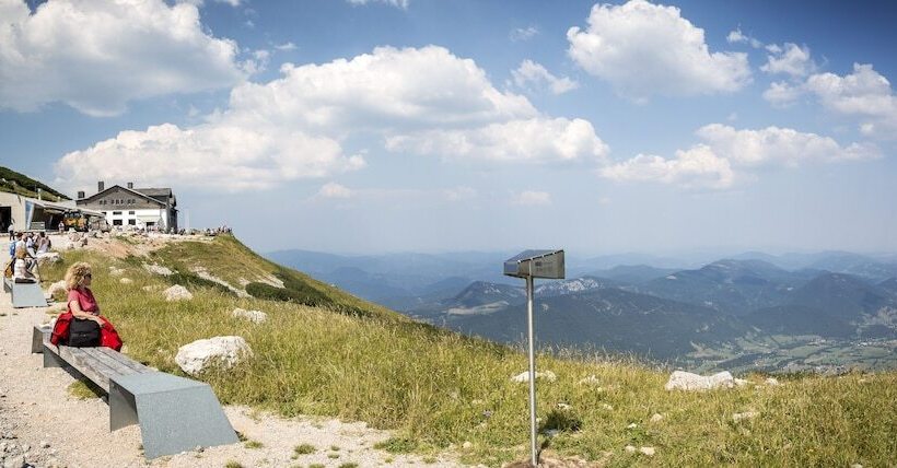 酒店 Schneeberghof