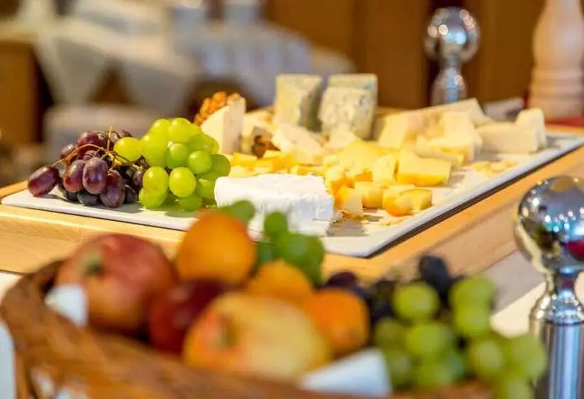 酒店 Schneeberghof