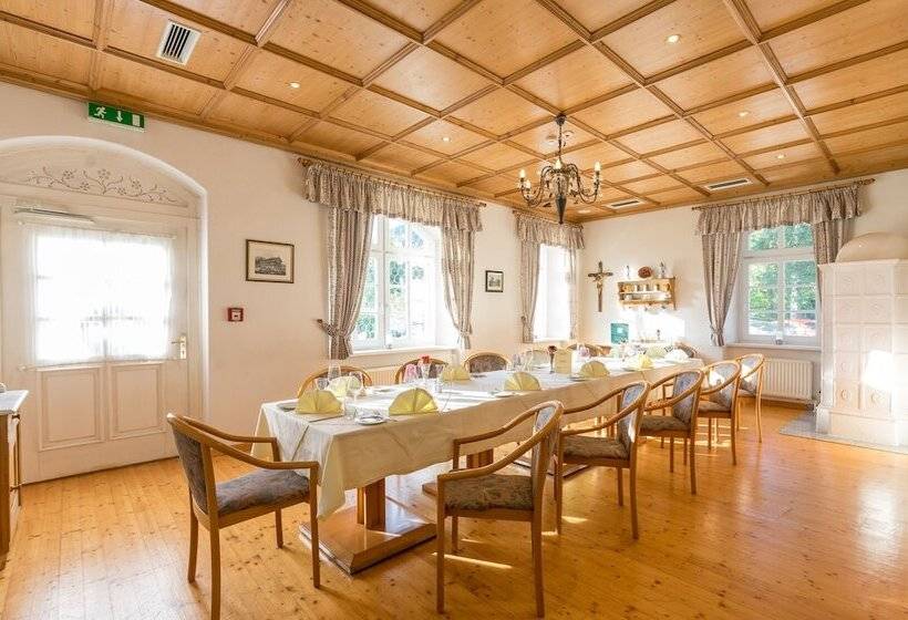 酒店 Schneeberghof