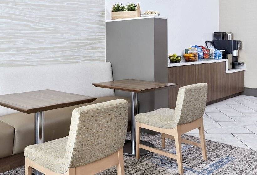 Отель Sheraton Jacksonville