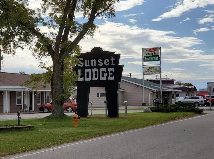 ホテル Sunset Lodge Escanaba