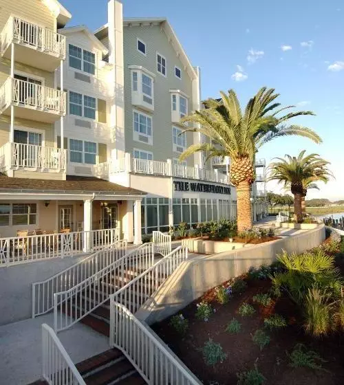 ホテル The Waterfront Inn