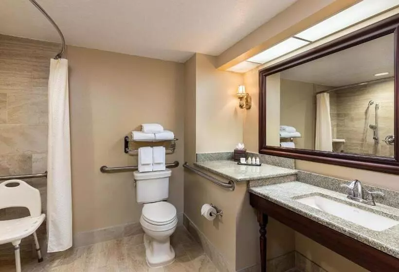 ホテル The Waterfront Inn