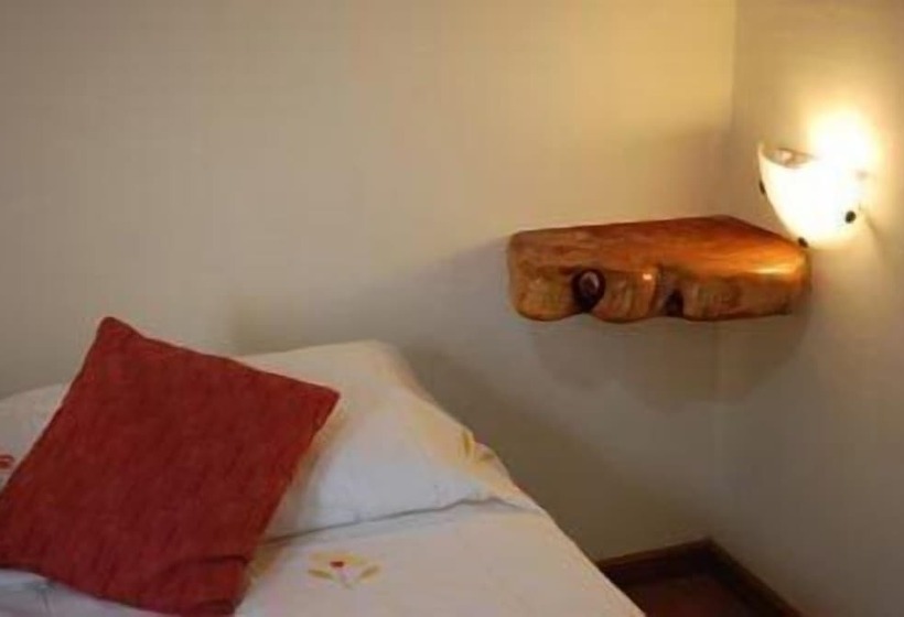 Hotel Y Cabañas Tea Nui