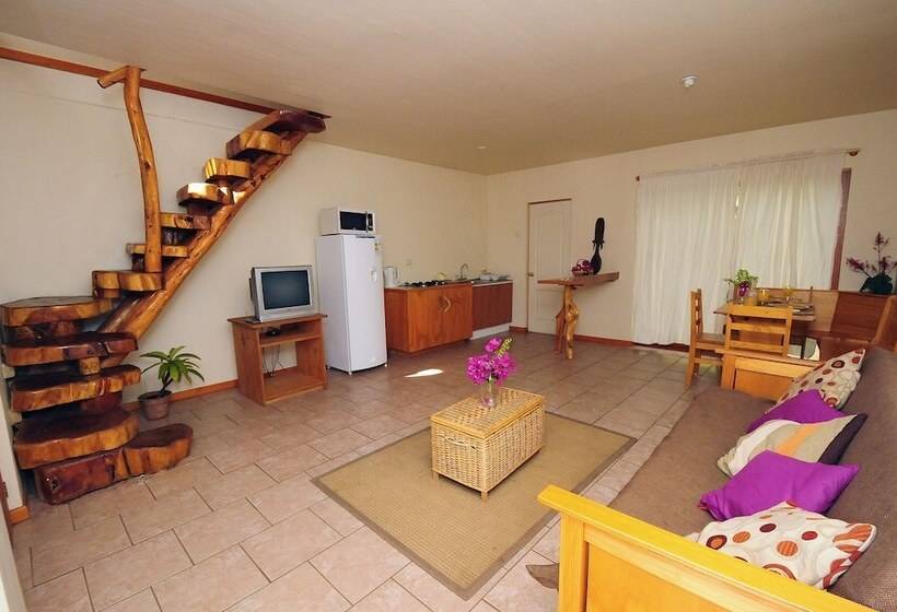 Hotel Y Cabañas Tea Nui