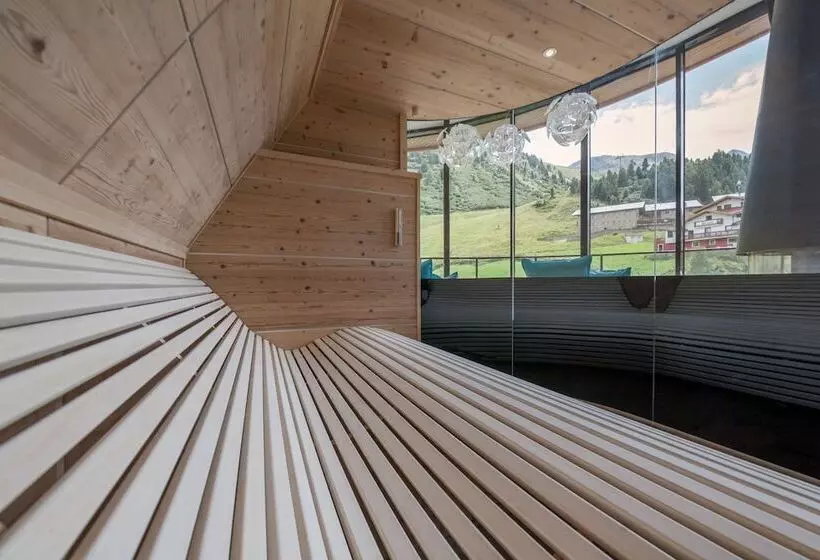 Josl Mountain Lounging Hotel Adults Only!