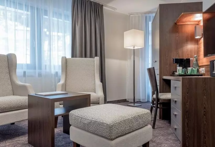 Josl Mountain Lounging Hotel Adults Only!