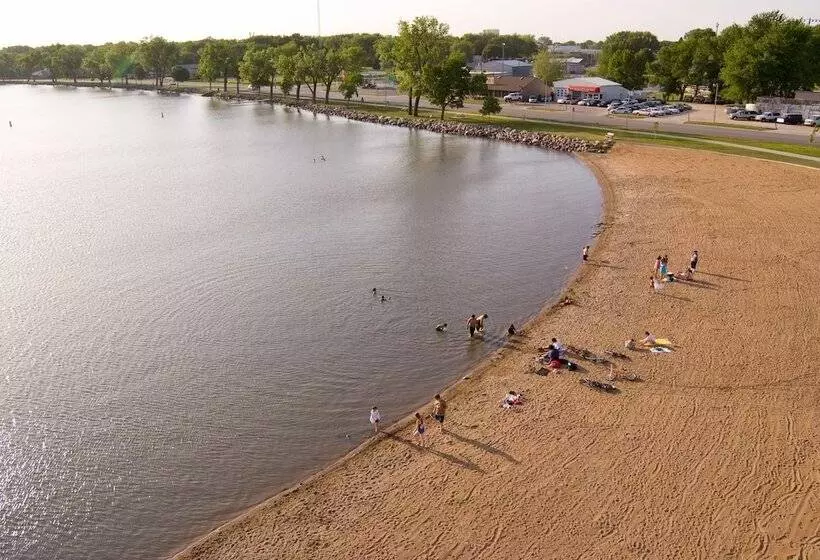 King's Pointe Waterpark Resort