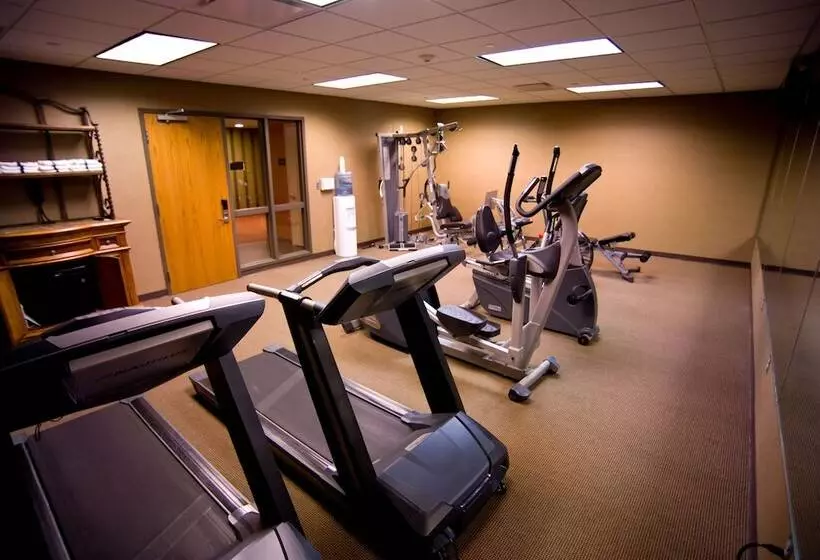 King's Pointe Waterpark Resort