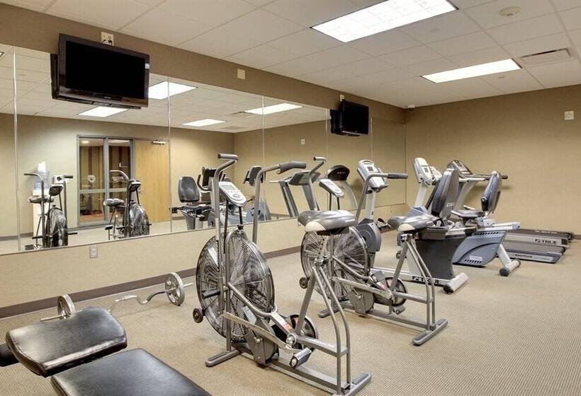 King's Pointe Waterpark Resort