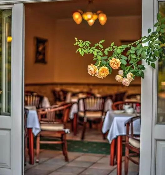 Landhotel Schwarzer Adler