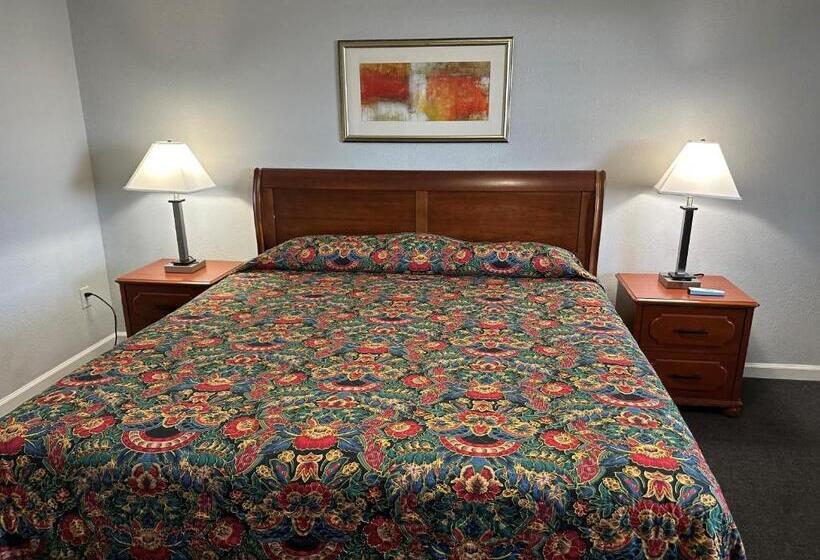 Мотель Pirates Cove